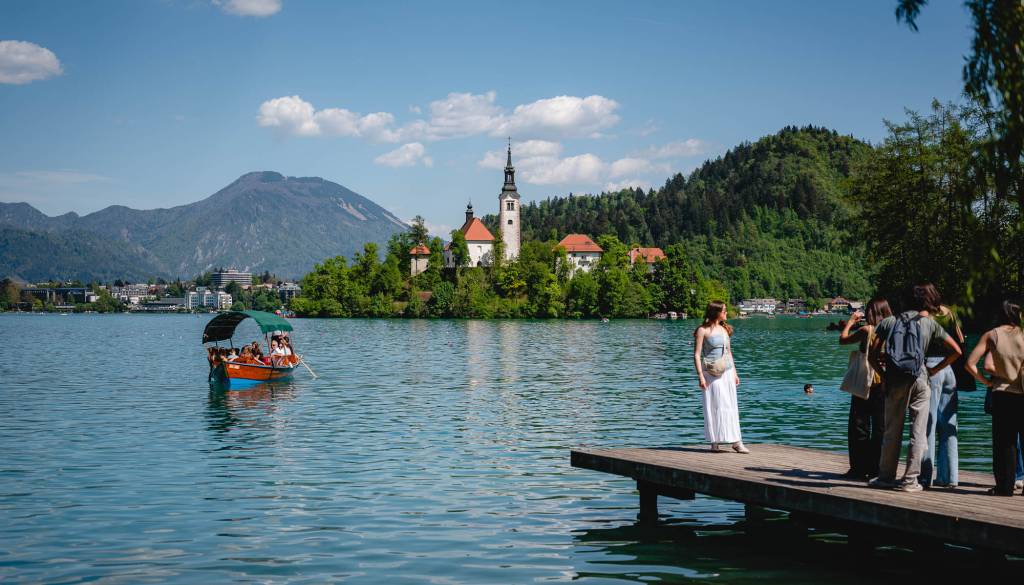 Vse dražji slovenski turistični biser, zdaj razburja še zaračunavanje vode iz pipe