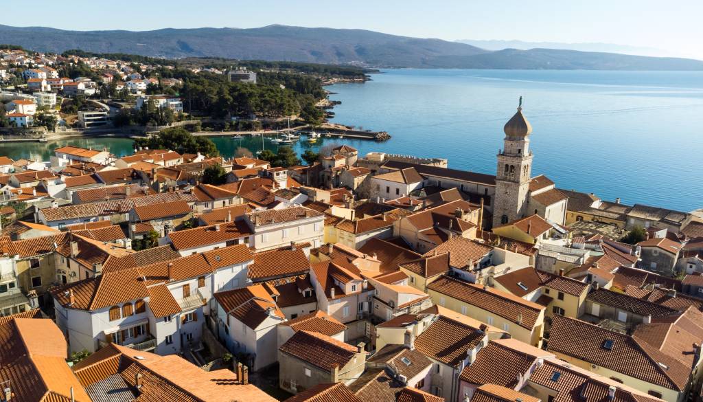 Krk znova v središču groženj, eksploziva niso odkrili