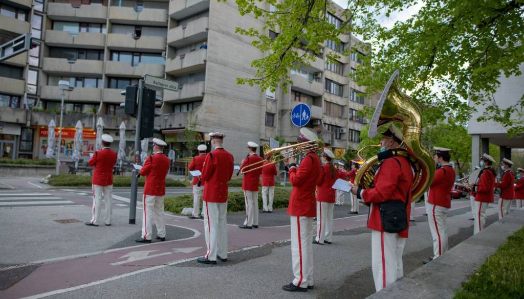 Prvomajski utrip Maribora: Preverite, kdaj bo k vam prišla budnica