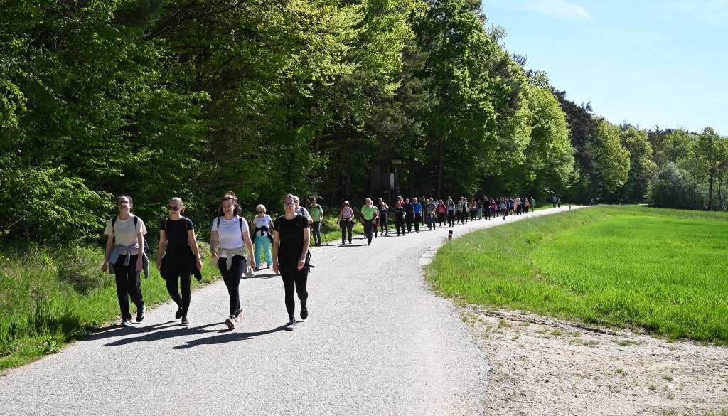 FOTO: Lončarovci gostili že 5. Pohod po močvari