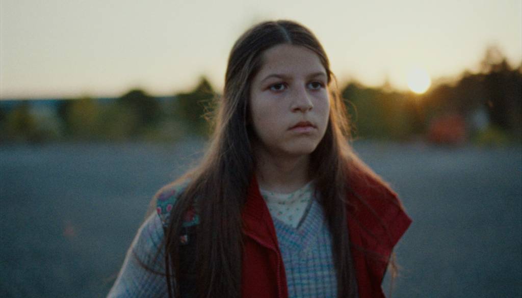 Žigi Vircu nova mednarodna nagrada za film o mladi romski deklici, žirija navdušeno zapisala: »Revolucija se redko začne glasno«