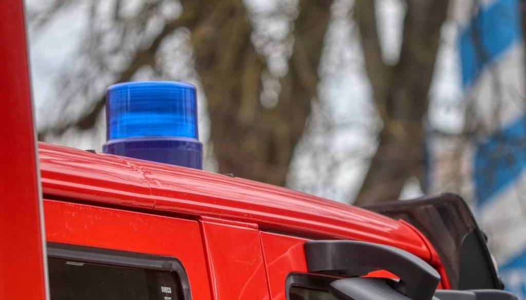 V okolici Ptuja gorela plinska jeklenka, zublji zajeli tudi vrata v stanovanju 