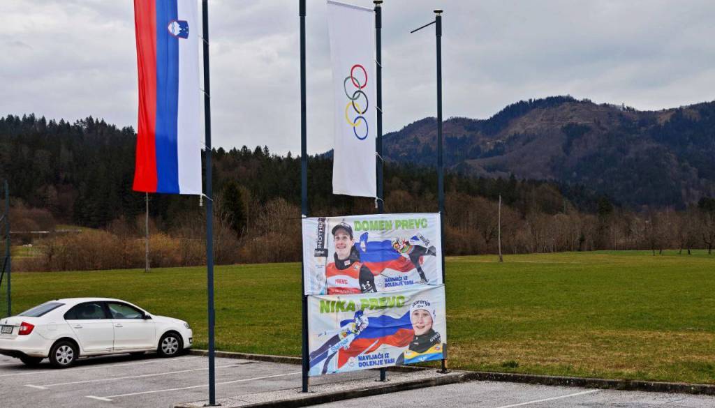Niko in Domna Prevca slovesno pričakali v Dolenji vasi 