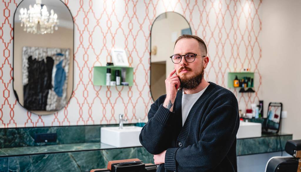 Brivnica We_s kot prostor miru in umetnosti: zgodba Roka, ki striženje vidi drugače