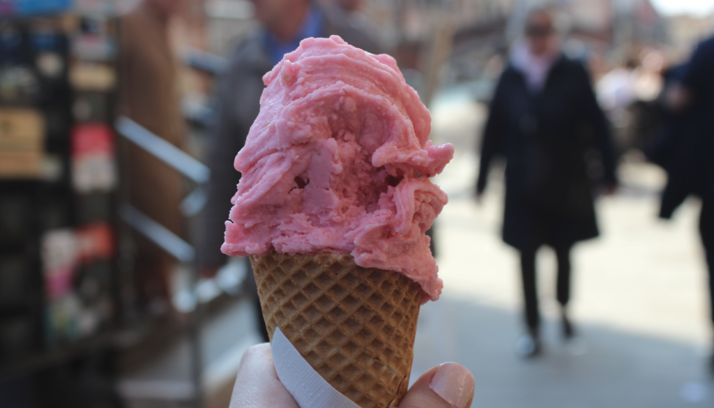 PREDLAGAJTE: Kje na Gorenjskem je naj sladoled?