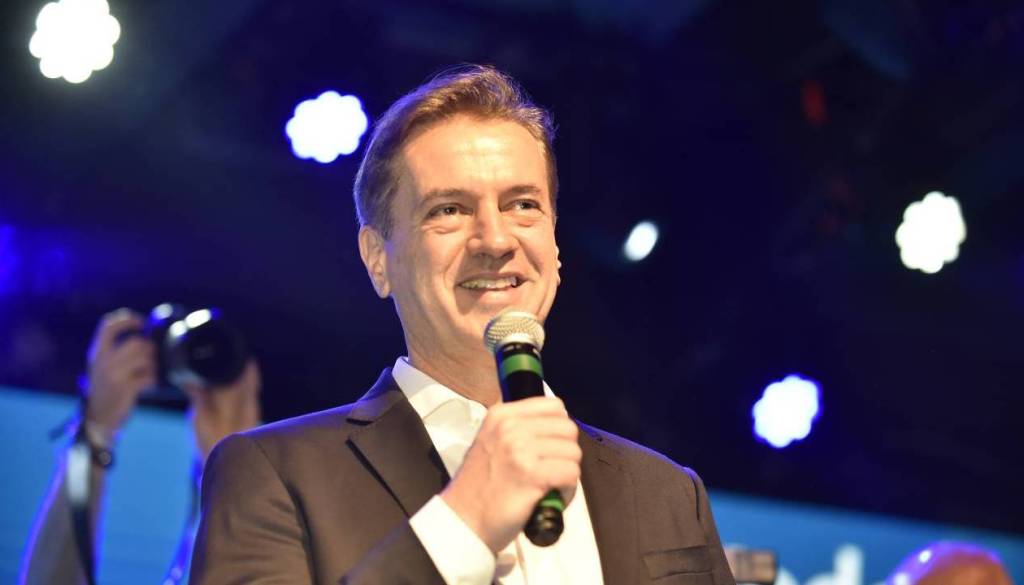 Golobova vlada še zadnjič na redno sejo s polnimi pooblastili