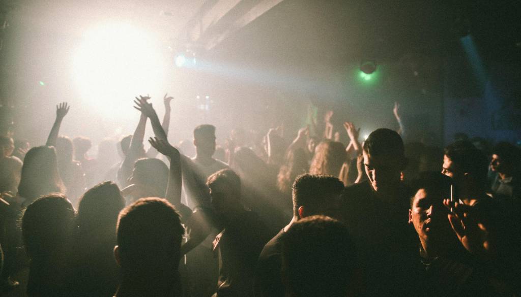 Nočno življenje v Ljubljani postaja luksuz: Za en večer tudi do 100 evrov