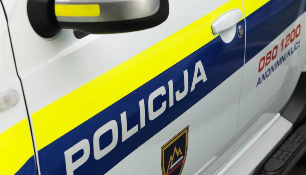 Zadnjih 24 ur v Pomurju: Več kaznivih dejanj, požar in prijetih šest tujcev