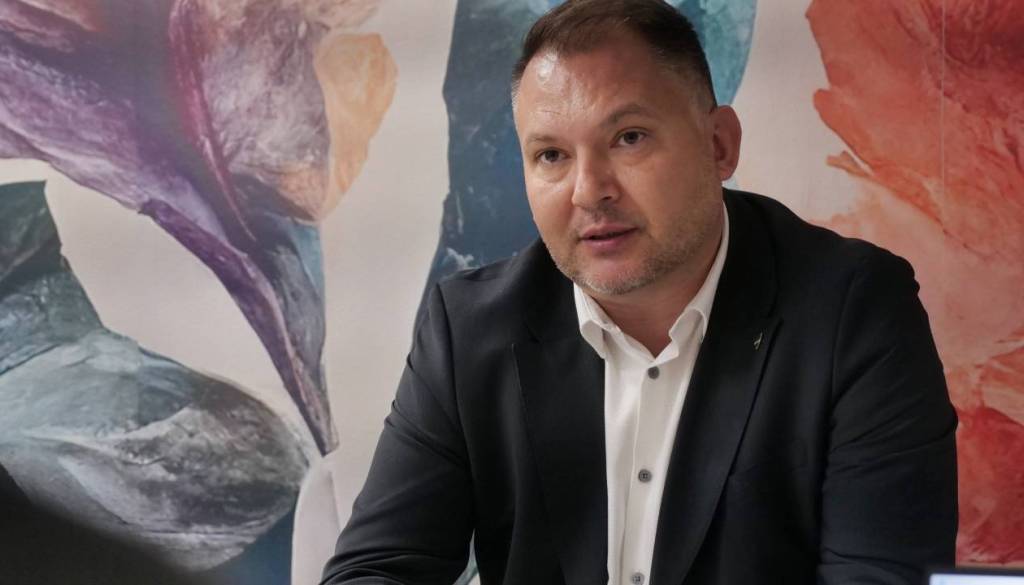 Lažni profil soboškega župana občanom obljublja subvencije in pomoči, župan opozarja na zlorabo