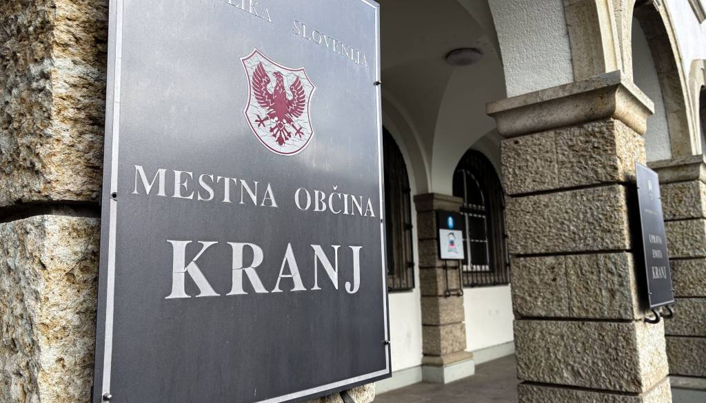 Kranj sprašuje občane: Katere občinske storitve bi vam olajšale življenje?