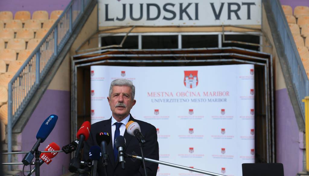 NASLOV: 