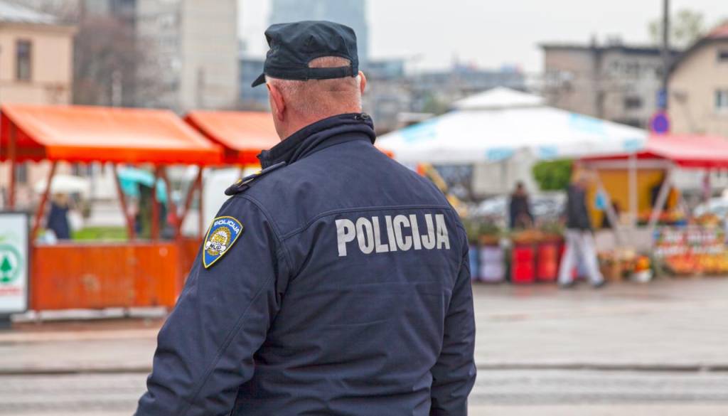 Policija preklicala iskanje 17-letnice 