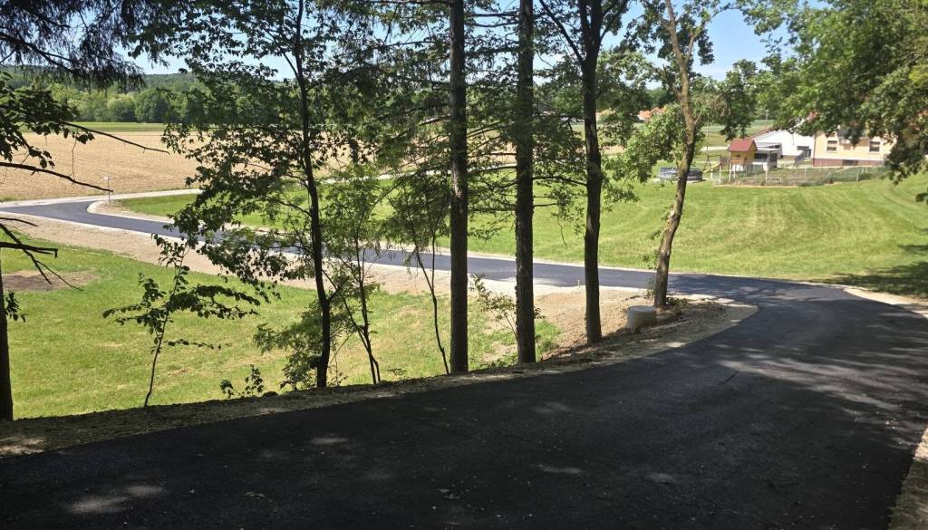 Ptujska občina v petih letih prenovila 25 kilometrov cest