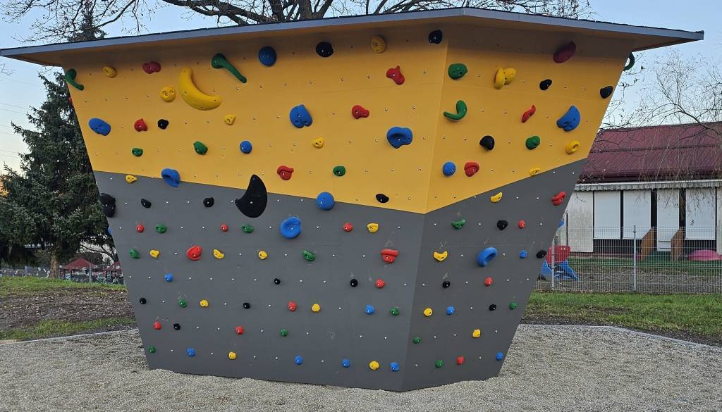 V Limbušu zaživela nova plezalna stena, zdaj vabijo na brezplačno delavnico plezanja