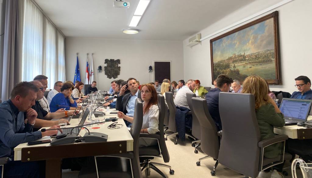 Ptujski mestni svet soglasno za prenos pomoči na domu pod okrilje doma upokojencev