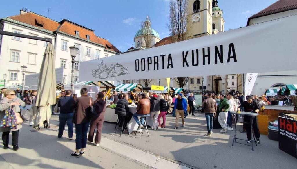 odprta kuhna