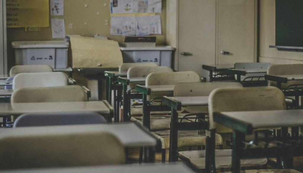 Dijak mariborski učiteljici zabrusil: »Ustrelite se!«, njen zapis zdaj odmeva 
