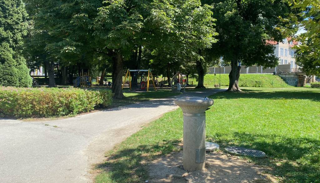 Kje si lahko natočite pitno vodo? To so pitniki mesta Ptuj
