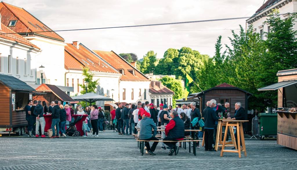Dolenjska bo ta vikend v znamenju Festival cvička in kolesarskega maratona