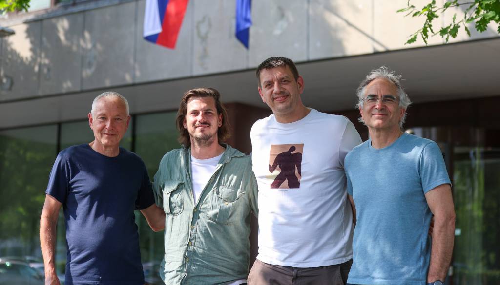 FOTO in VIDEO: Zadnji dnevi odločajo: Referendum o parkiranju v Ljubljani v sklepni fazi