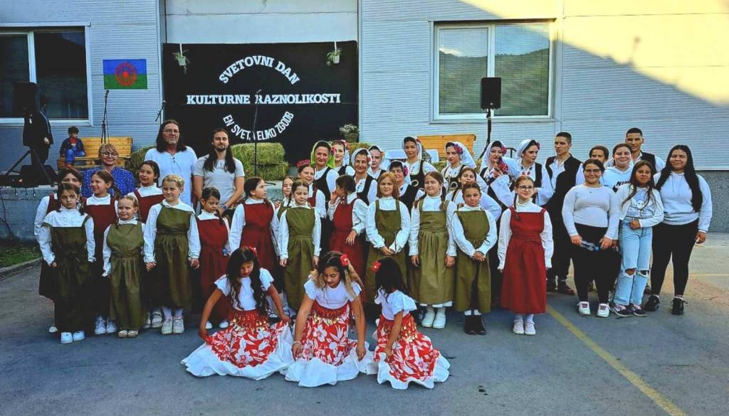 FOTO: V Kočevju obeležili svetovni dan kulturne raznolikosti