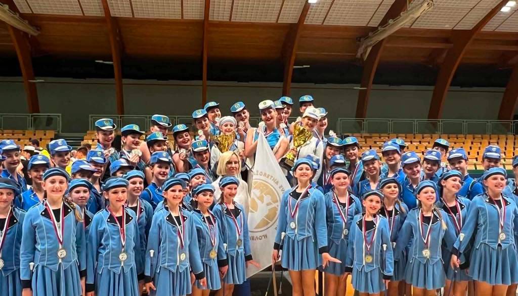 Trebanjske mažorete med najboljšimi v Sloveniji