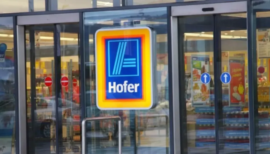 Kupci nad cenami v Hoferju: »Ali res mislijo, da tega ne opazimo?«