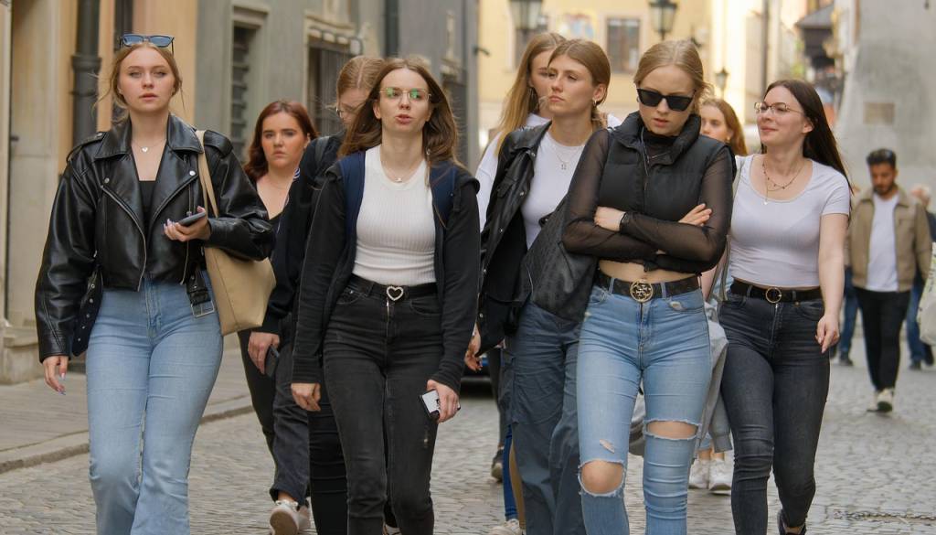 Mladi na Ptuju dokazujejo moč prostovoljstva, štiri šole prejele naziv Junaki našega časa