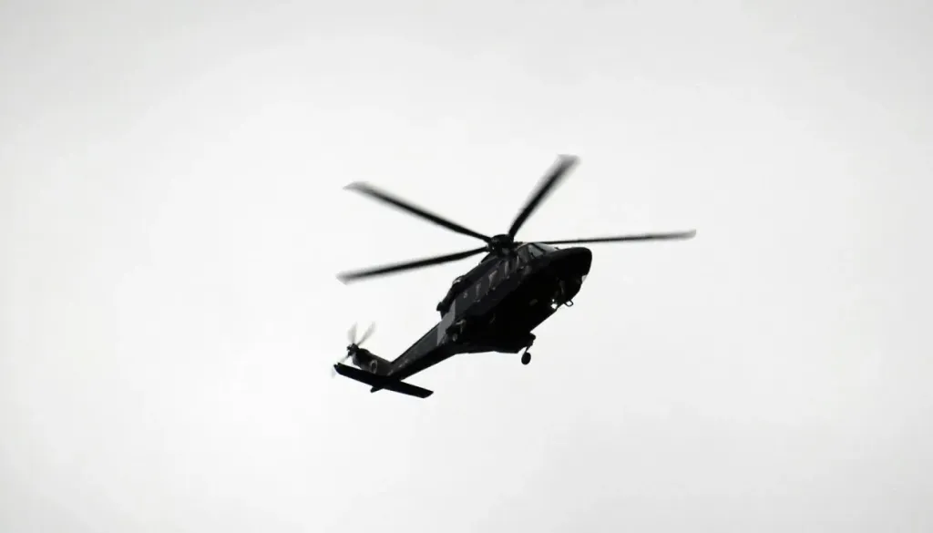Otrok padel z brvi ob Soči, v bolnišnico so ga prepeljali s helikopterjem