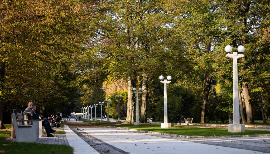 Zaskrbljujoča napoved: Izrazito nizek vodostaj Mure, tla vse bolj izsušena, »izogibajte se pranju avtomobilov«