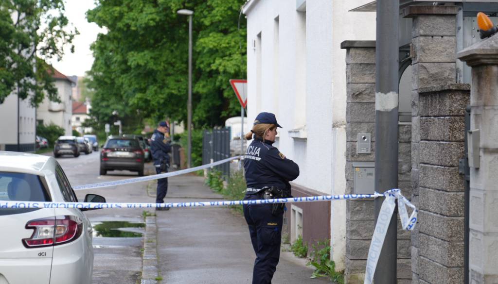 FOTO: Že drugi napad na žensko na območju Šiške v enem dnevu, to je prizorišče