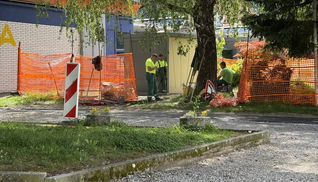 Znano, koliko boste morali plačati za uporabo novih javnih sanitarij v Kočevju