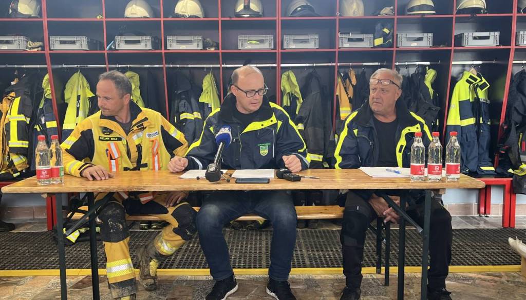 »Tla so nasičena, vsak dež je lahko nov udarec«: Gasilci in župan Žetal opozarjajo na novo nevarnost po neurju