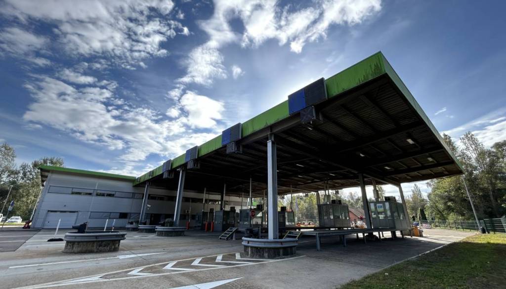 Vlada ukinja nadzor na mejah s Hrvaško in Madžarsko