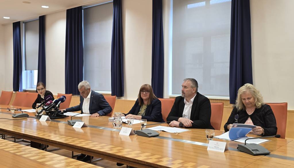 Se Mariboru obeta znižanje zadolženosti? Dolg na prebivalca bi lahko padel za skoraj 200 evrov