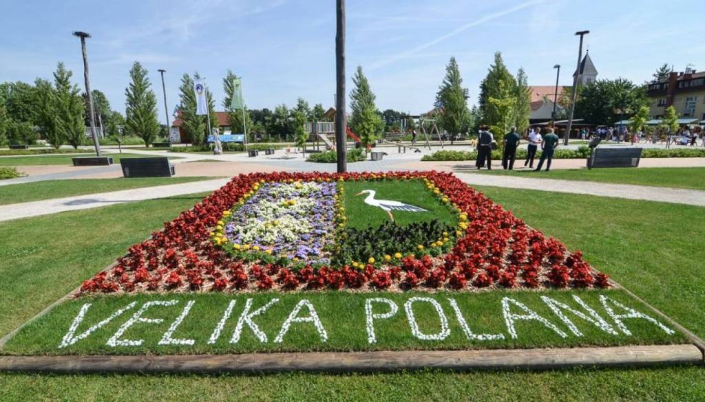 Občina Velika Polana še ne bo začela projekta Center Poljana, razlog pa ... tiskalnik