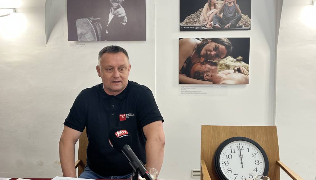 Nova sezona ptujskega gledališča bo zaznamovana z vprašanjem časa