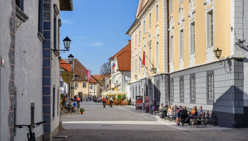 V Tržiču v ospredju šolski prevozi, gradnja šole v Križah in nova stanovanja