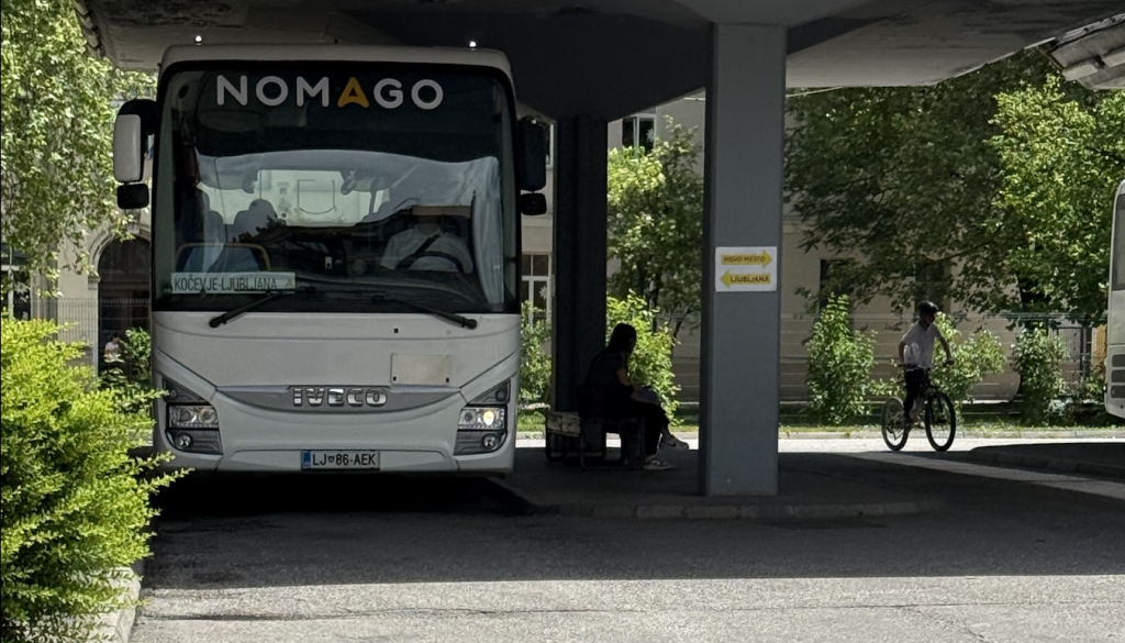 Spremembe pri šolskih prevozih v Kočevju, uvajajo tudi elektronsko beleženje otrok
