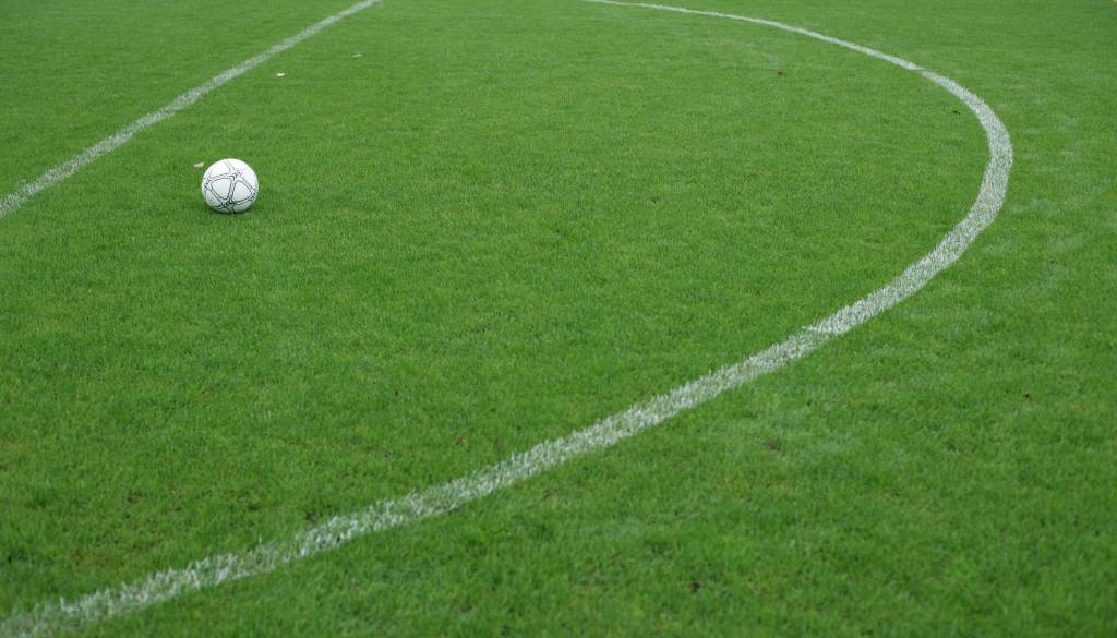 Država za obnovo nogometnega igrišča na Cankovi namenja 50.000 evrov