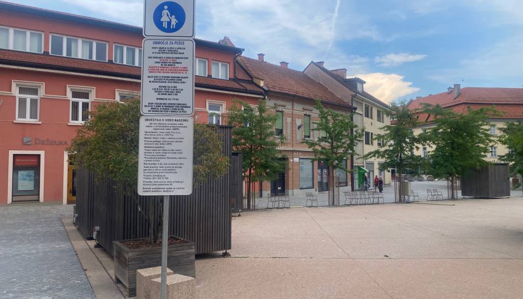 Po uvedbi kazni na Miklošičevi ulici skoraj 65 odstotkov manj kršitev