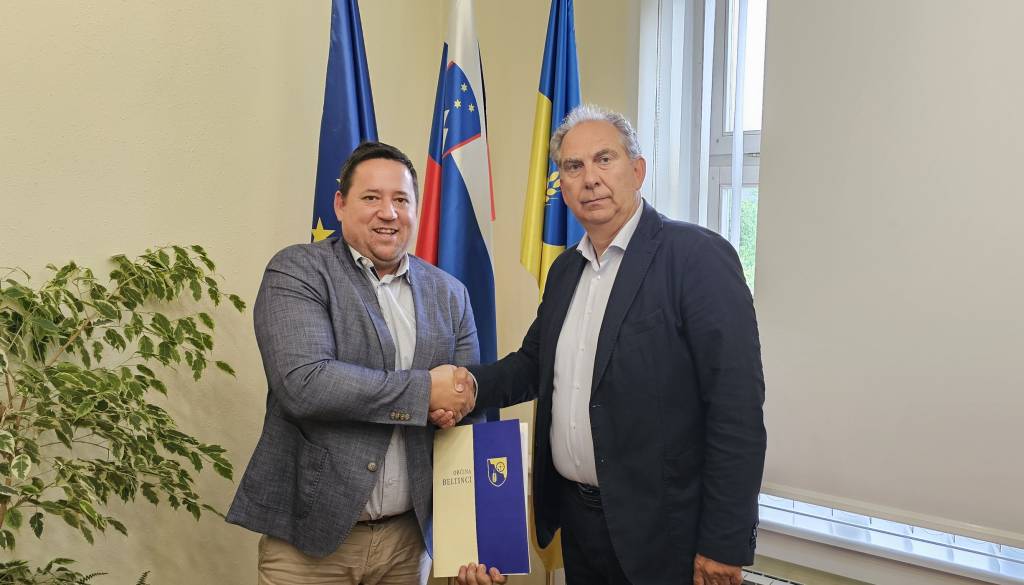 V Beltincih podpisali pogodo za nadgradnjo Športnega parka Beltinci 