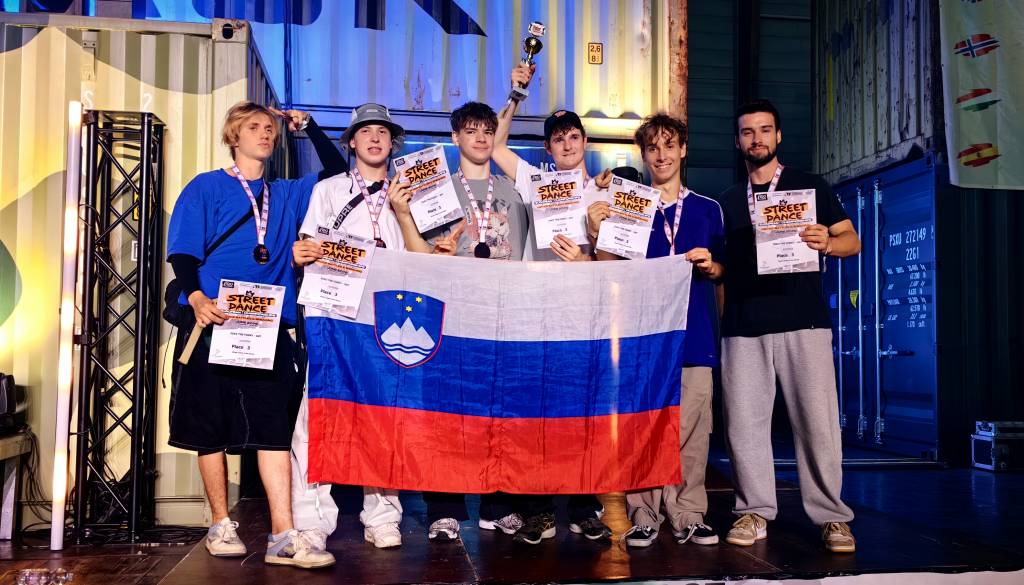 Na evropskem prvenstvu v Avstriji plesalci Plesne šole Zeko osvojili dve medalji