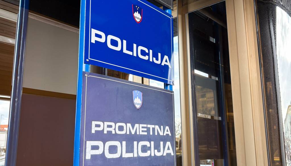 Policijska uprava Kranj zaposluje: Plača več kot 1.490 evrov bruto, pogodba za nedoločen čas