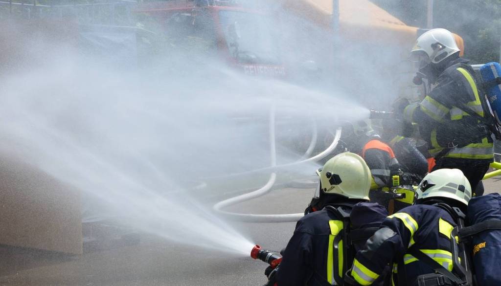 V starejši hiši izbruhnil požar, nastalo za 10 tisoč evrov škode