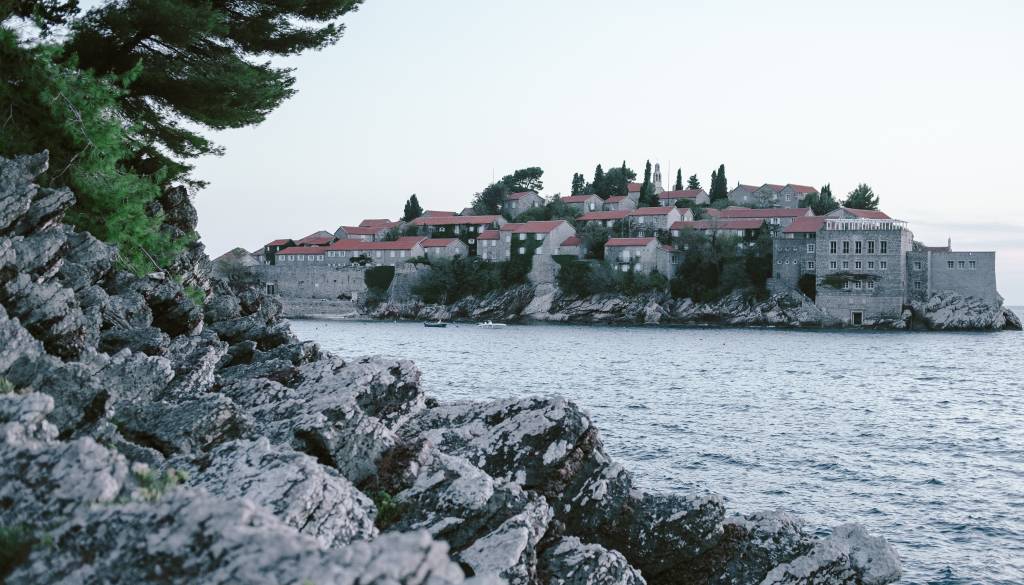 Počitnice na Hrvaškem bodo drugačne? Nova pravila za lastnike apartmajev in goste
