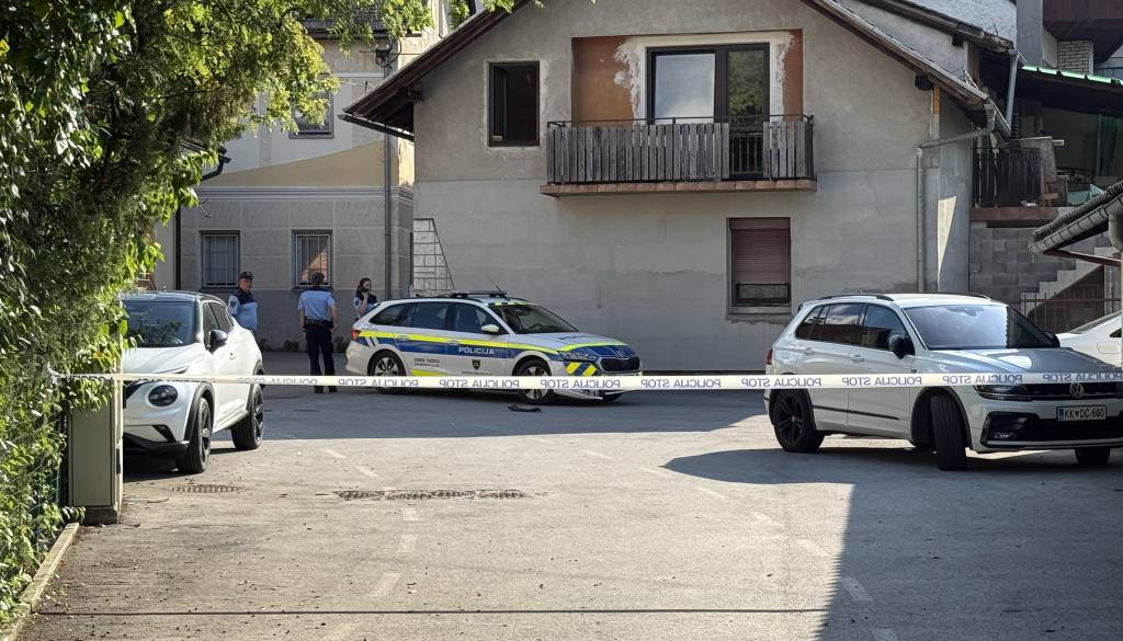 Marjan v družbi Marka pred policisti bežal pod vplivom drog, policiji se je predal sam