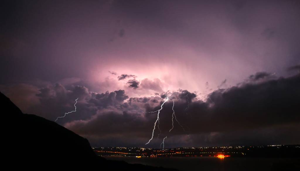 Meteorologi svarijo, da se po vročini obeta nestanovitno in ponekod tudi nevarno vreme
