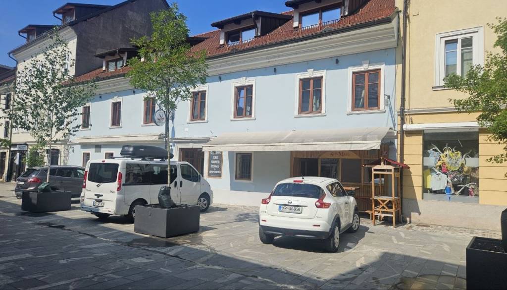 Iščejo novega najemnika ali celo lastnika: Zgodba ene najstarejših kranjskih gostiln očitno vstopa v novo obdobje