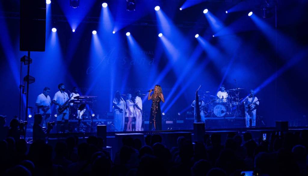 Plačali 110 evrov, ostali pred vrati: po kritikah obiskovalcev se je oglasila Joss Stone